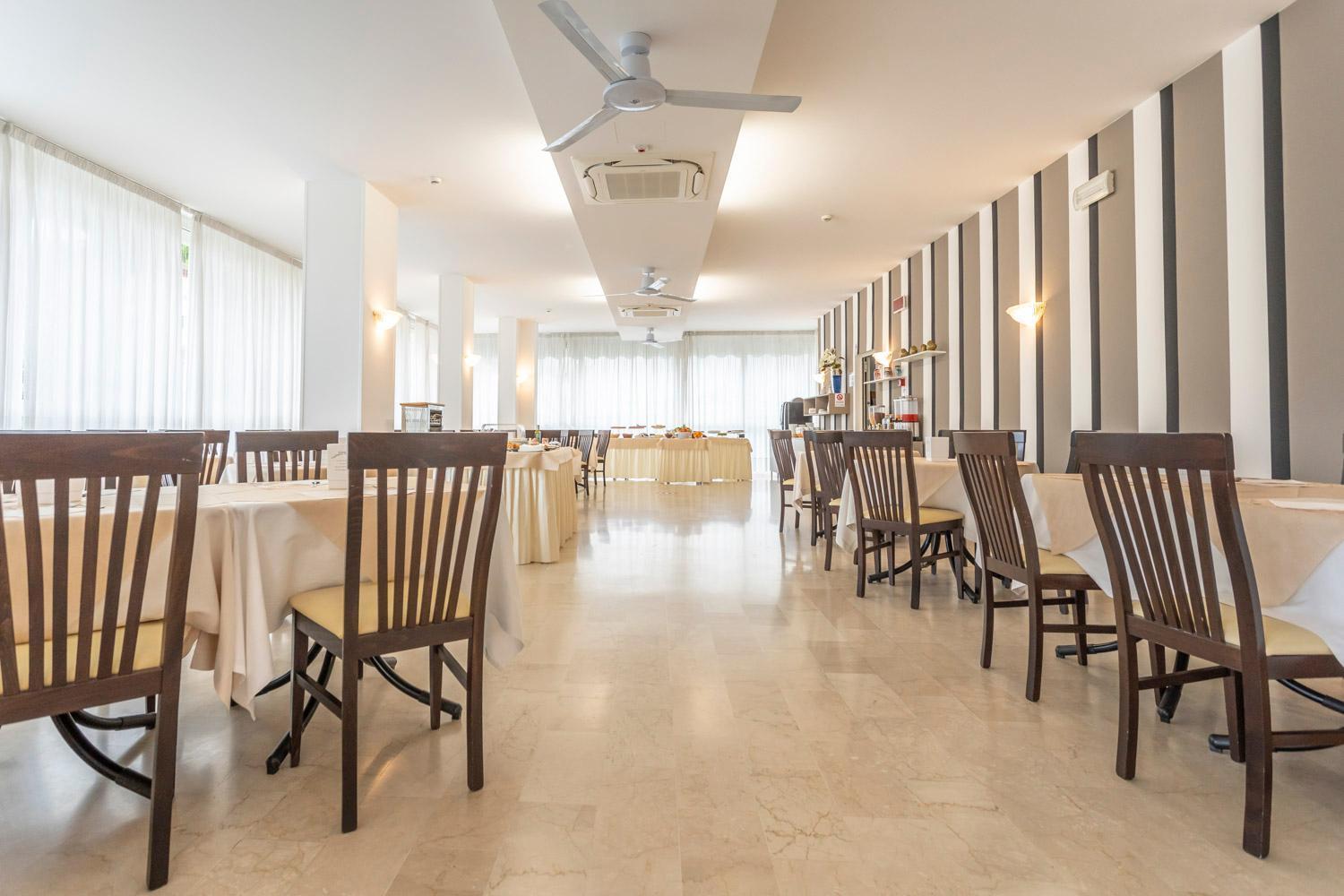 Hotel Cormoran Ριτσόνε Εξωτερικό φωτογραφία